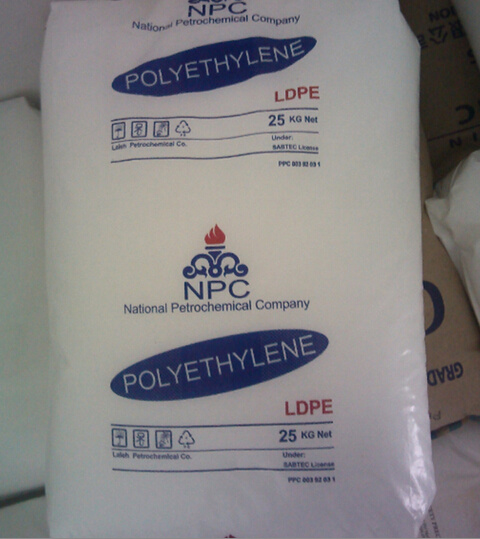 איך פועל מיחזור LDPE? מדריך לבחירת חומר LDPE עם Iran 2102TX00